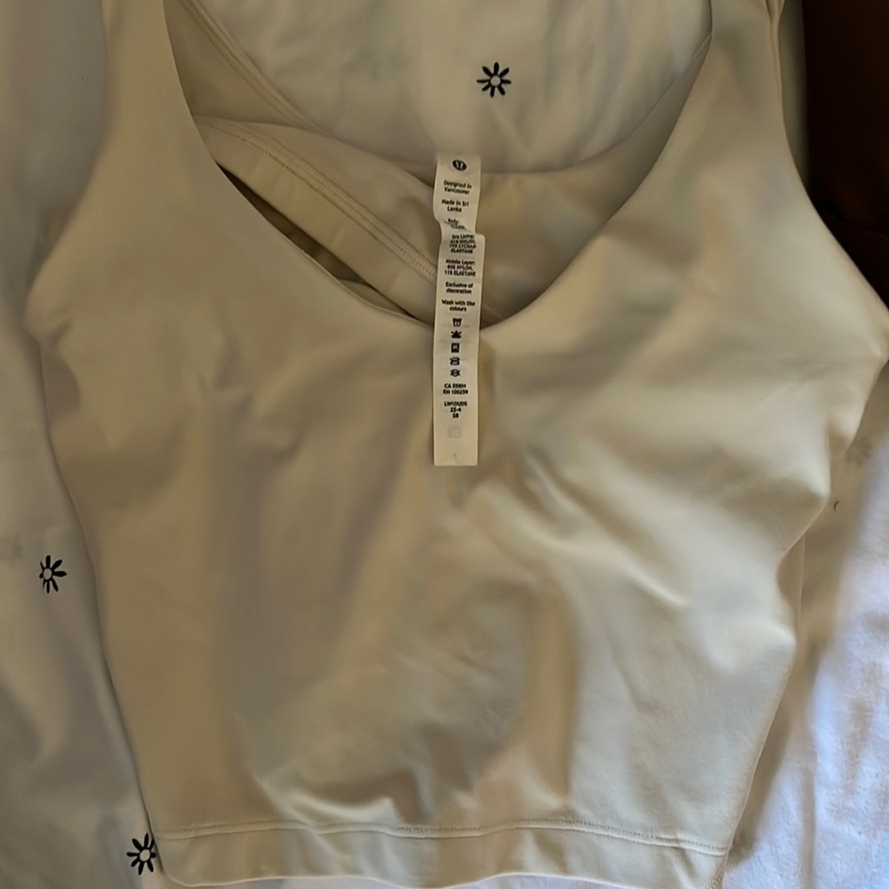 Lululemon align tank size 4 in bone